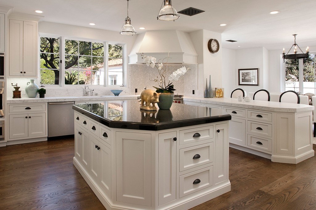 Cabinet Painting service